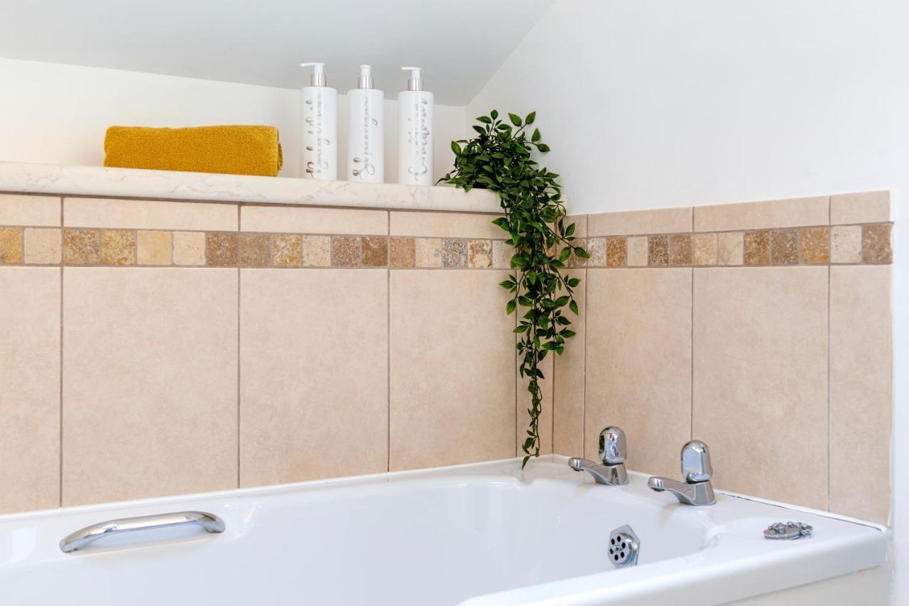 City Centre Charming 2 Bed Lovely Apartment-Snugstaff Lincoln Ngoại thất bức ảnh